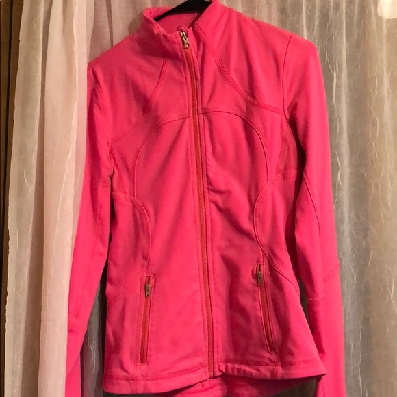 lululemon athletica Jackets & Blazers - Lululemon Hot pink zip up